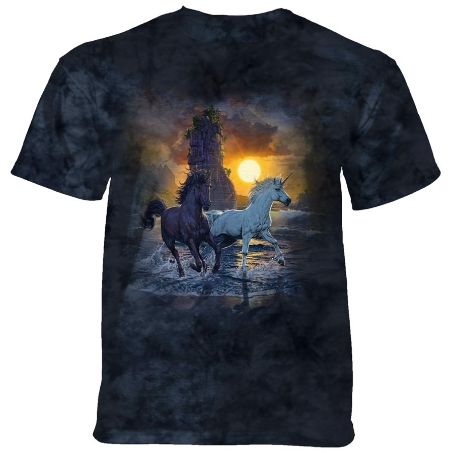 Unicorns On the Beach T-shirt, Adult Medium