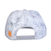 hvid ulv i 3D motiv på hat med skygge